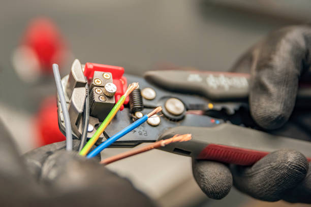 Best Circuit Breaker Repair  in Philippi, WV